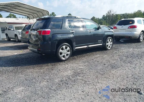 2013 GMC Terrain Denali z USA, uszkodzony, nr VIN 2GKFLZE32D6175716